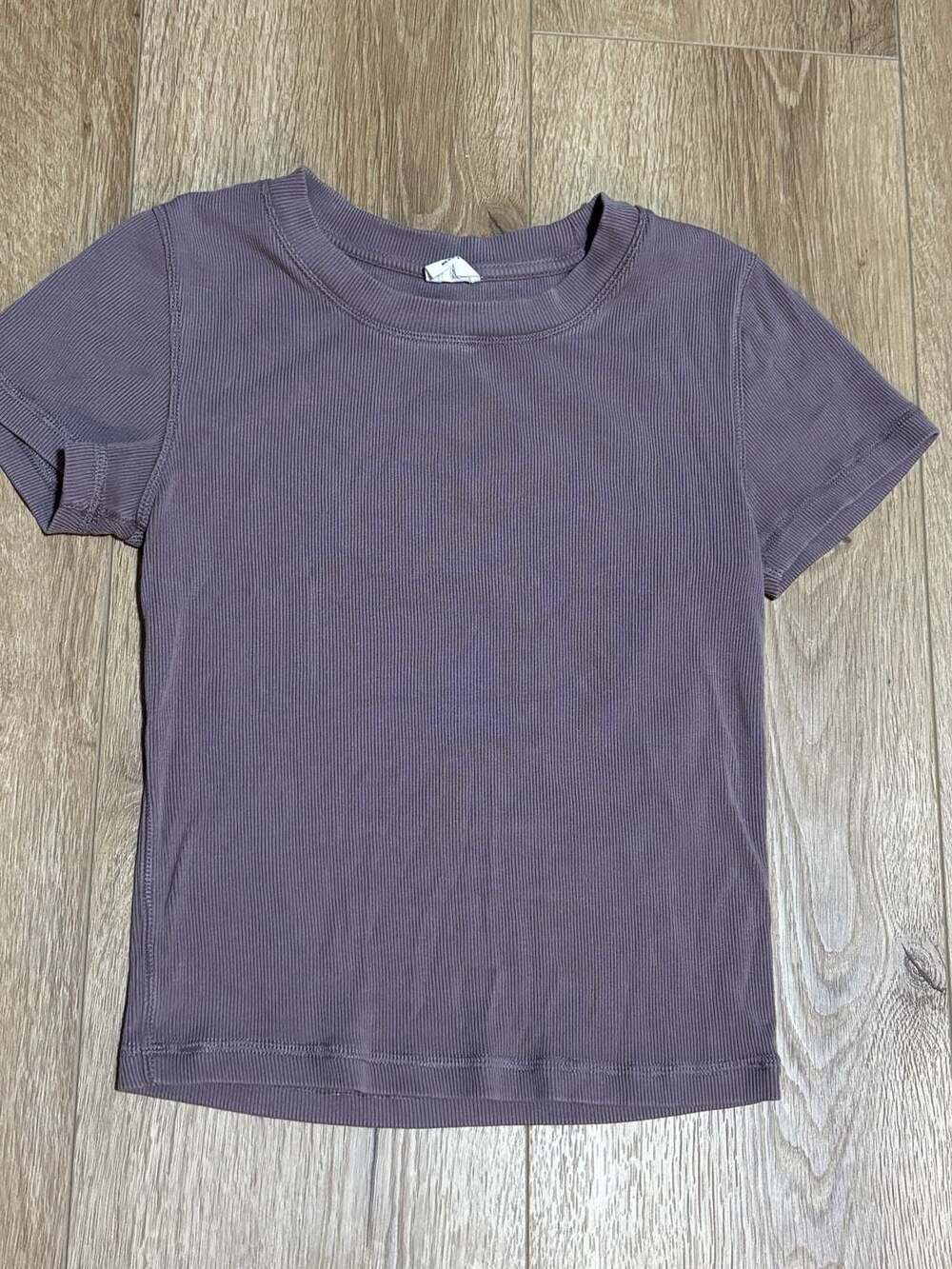 Wilfred Free Ribbed Short Sleeve Cropped T-Shirt